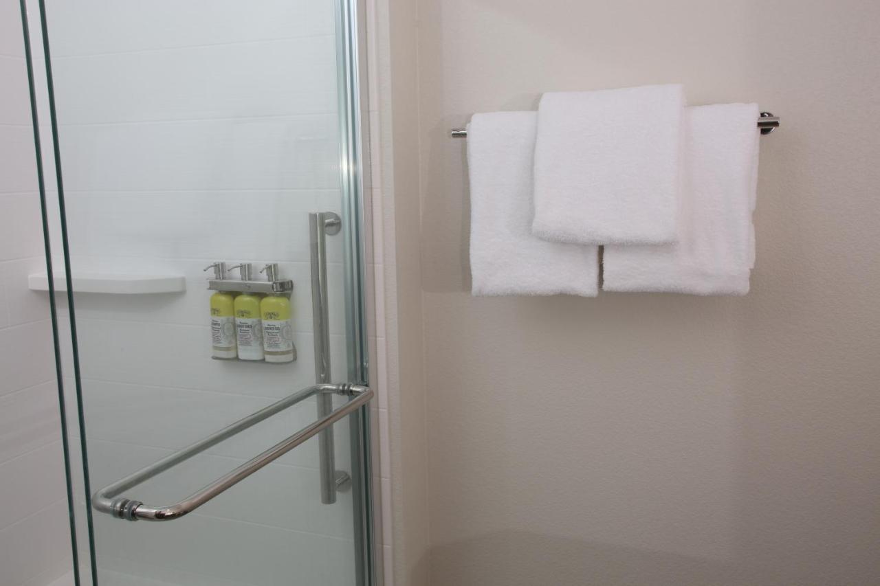Holiday Inn Express - Mccook By Ihg Exteriör bild