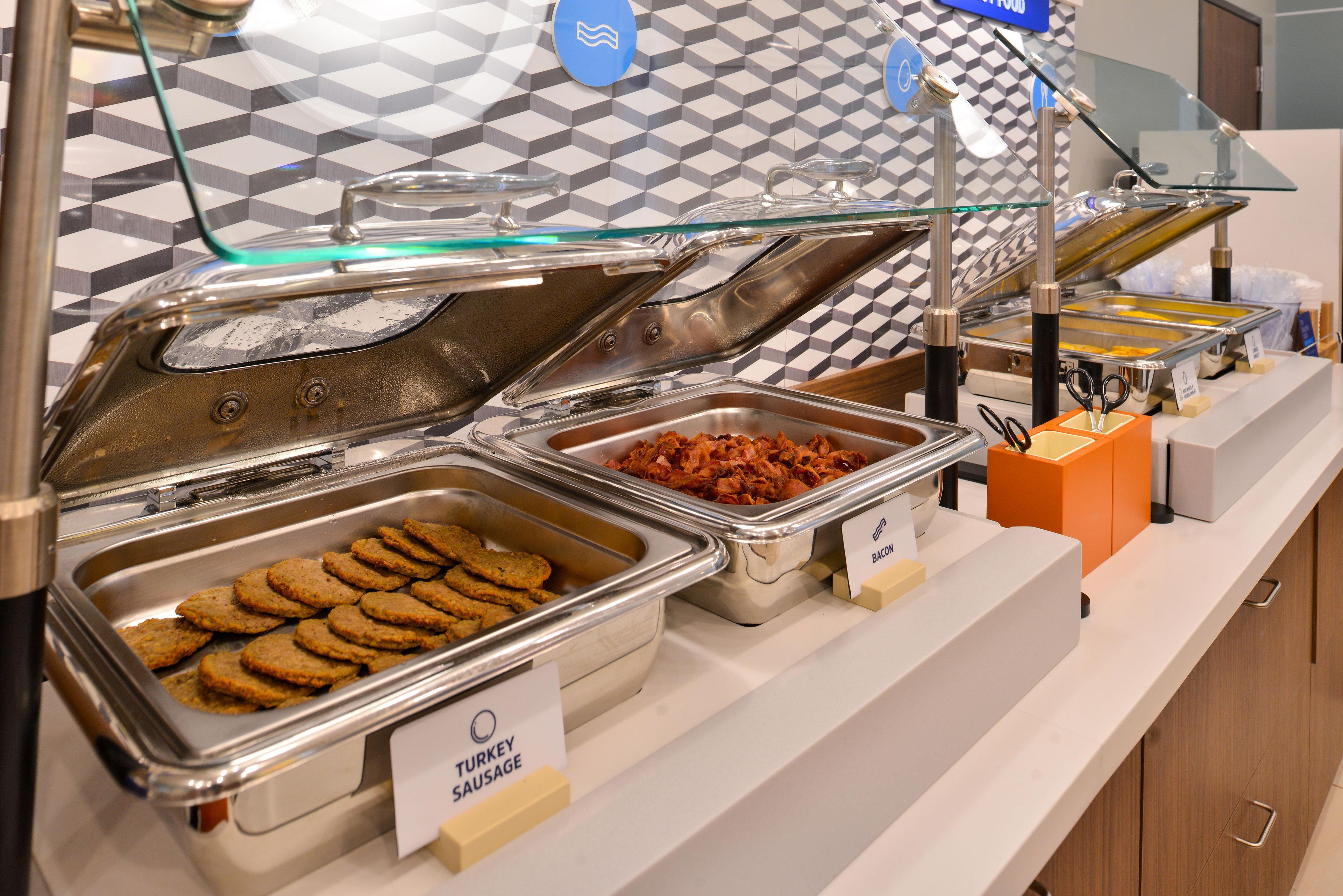 Holiday Inn Express - Mccook By Ihg Exteriör bild